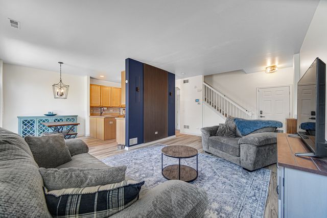 25021 Clare Circle, Manhattan, IL 60442