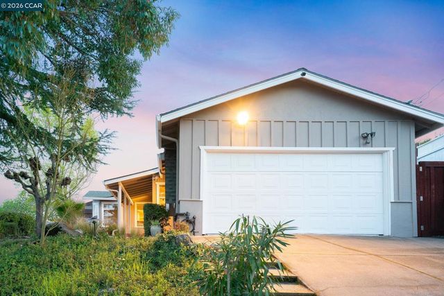 2081 2081 Essenay Ave, Walnut Creek, CA 94597