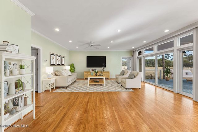 6465 Walden Pond Lane, Southport, NC 28461