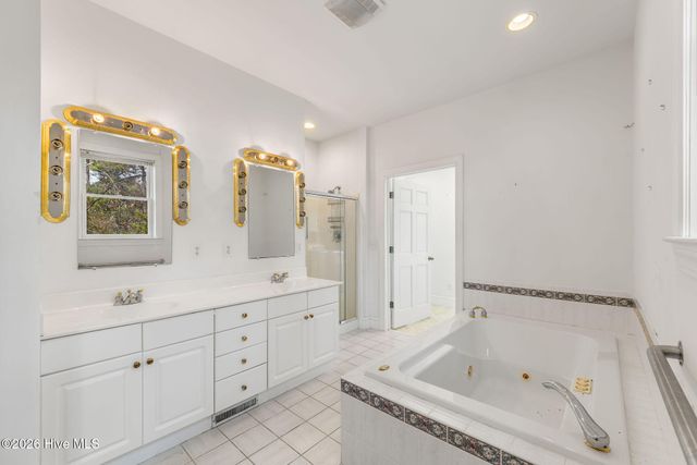 6465 Walden Pond Lane, Southport, NC 28461