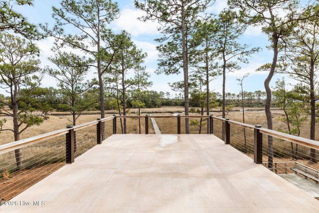 6465 Walden Pond Lane, Southport, NC 28461