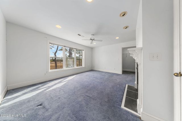 6465 Walden Pond Lane, Southport, NC 28461