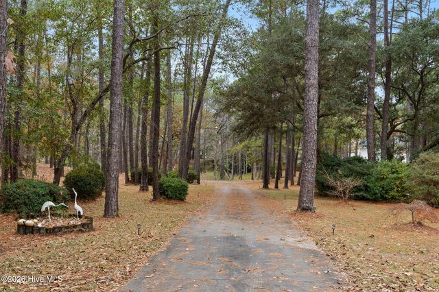6465 Walden Pond Lane, Southport, NC 28461