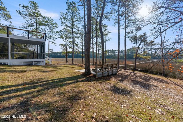 6465 Walden Pond Lane, Southport, NC 28461