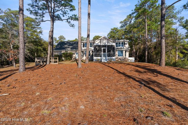 6465 Walden Pond Lane, Southport, NC 28461
