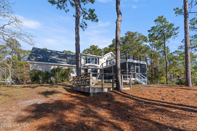 6465 Walden Pond Lane, Southport, NC 28461