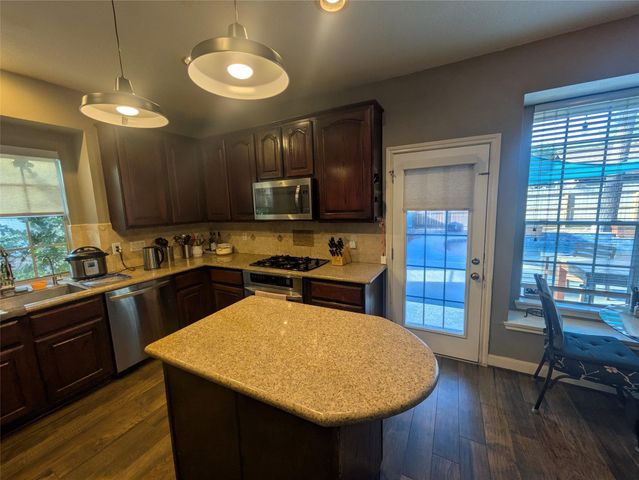 9222 Symphonic Lane, Houston, TX 77040