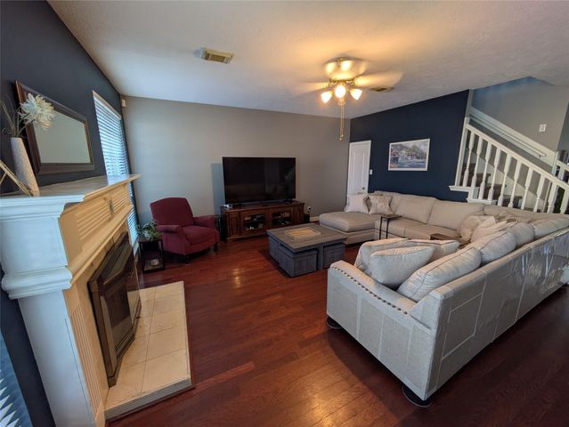 9222 Symphonic Lane, Houston, TX 77040