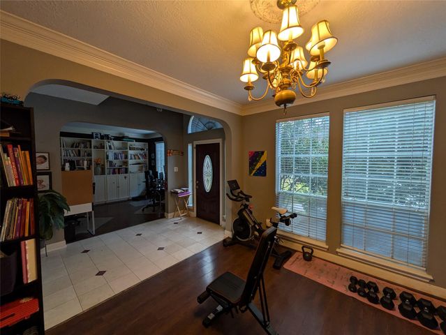 9222 Symphonic Lane, Houston, TX 77040