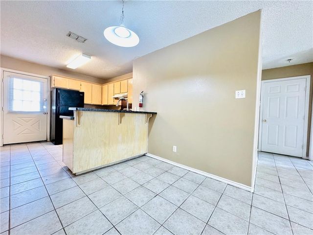 1219 W Carmen Avenue, Edinburg, TX 78541