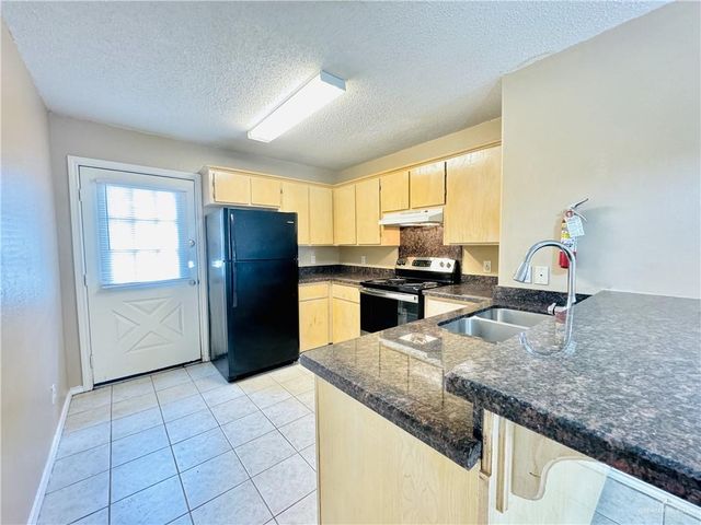 1219 W Carmen Avenue, Edinburg, TX 78541