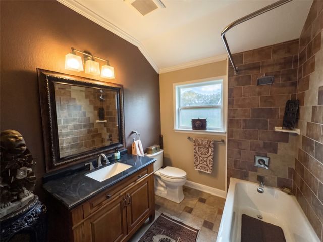 622 Ridgecrest Drive, Irving, TX 75060