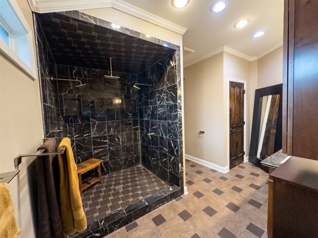 622 Ridgecrest Drive, Irving, TX 75060