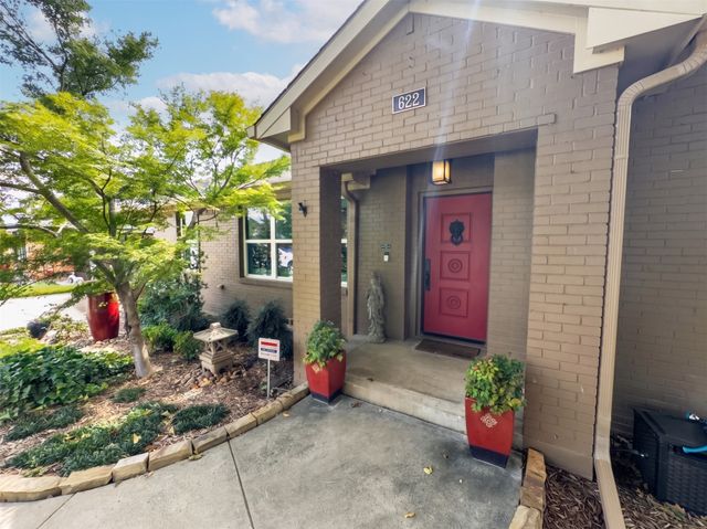 622 Ridgecrest Drive, Irving, TX 75060