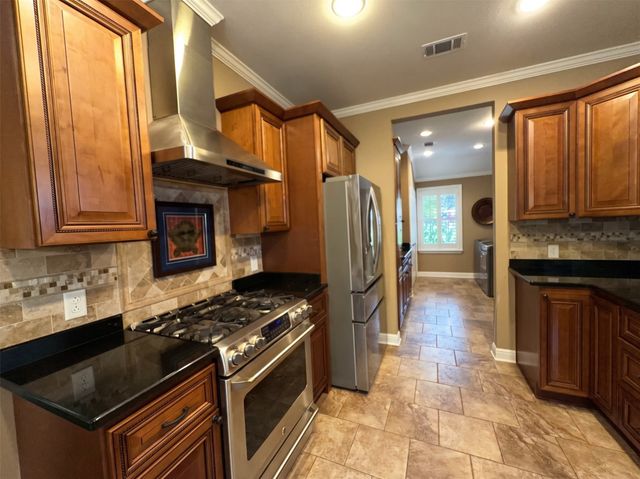 622 Ridgecrest Drive, Irving, TX 75060