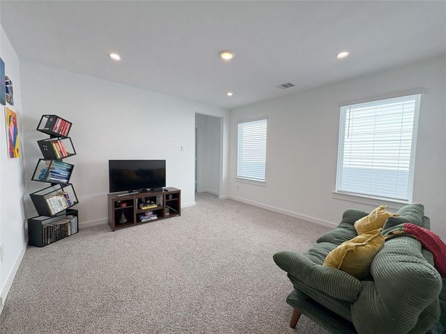 2913 Crown Gate Drive, Houston, TX 77047