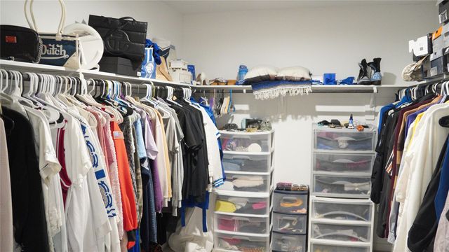 2913 Crown Gate Drive, Houston, TX 77047