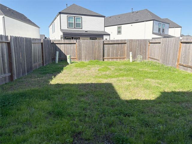 2913 Crown Gate Drive, Houston, TX 77047