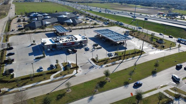 2913 Crown Gate Drive, Houston, TX 77047