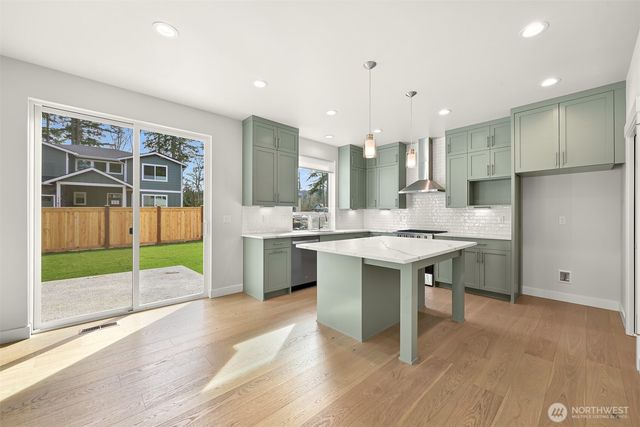 1138 Whidbey Street, Bellingham, WA 98229