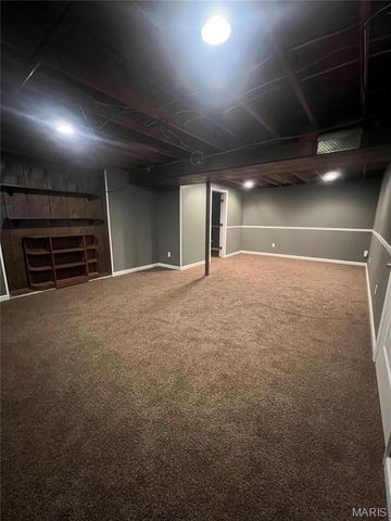 2231 Rosegarden Drive, St Louis, MO 63125