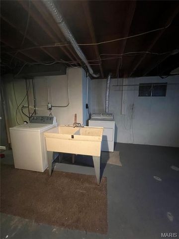 2231 Rosegarden Drive, St Louis, MO 63125