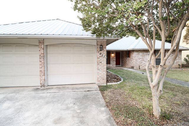 7227 Trace Buckle, San Antonio, TX 78240