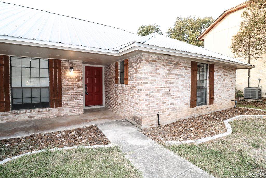 7227 Trace Buckle, San Antonio, TX 78240