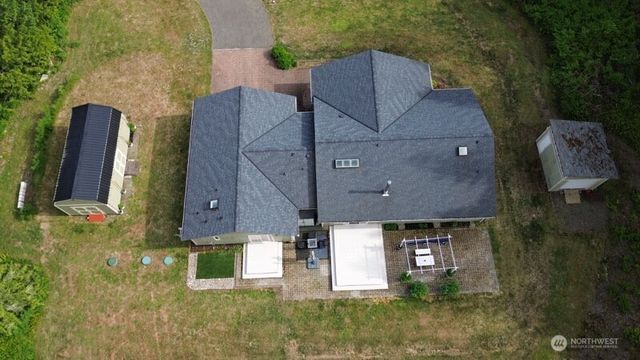 8205 Hide A Way Lane NW, Silverdale, WA 98383