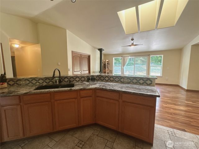8205 Hide A Way Lane NW, Silverdale, WA 98383