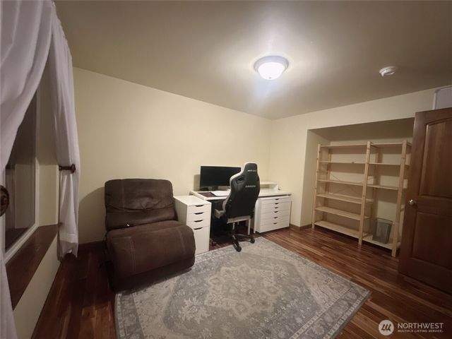 8205 Hide A Way Lane NW, Silverdale, WA 98383