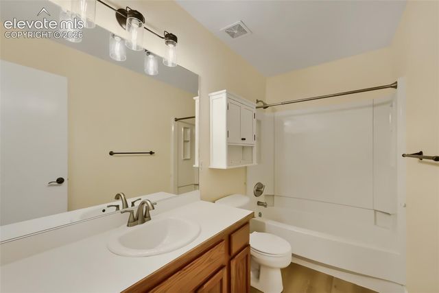 388 Lionel Lane, Elizabeth, CO 80107
