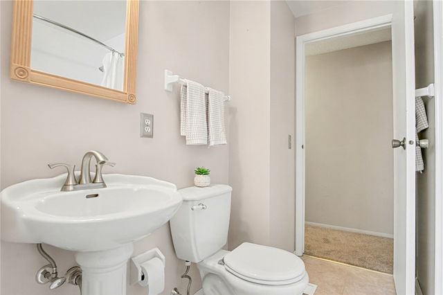 140 Overland, Henrietta, NY 14586