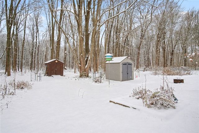 140 Overland, Henrietta, NY 14586