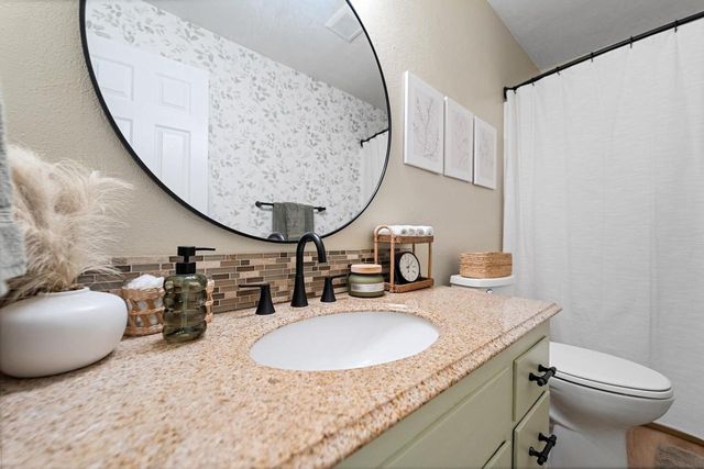 1502 Briar Lane, Sun Prairie, WI 53590