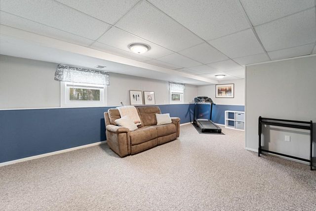 1502 Briar Lane, Sun Prairie, WI 53590