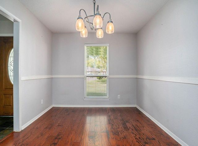 226 Pecan Drive, League City, TX 77573