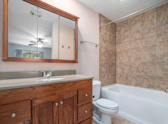 226 Pecan Drive, League City, TX 77573