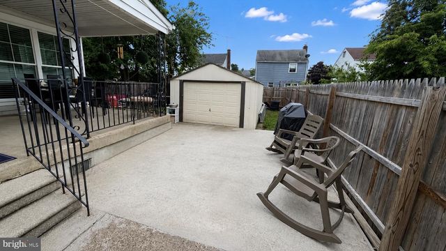 2135 HILLCREST AVE, Pennsauken, NJ 08110