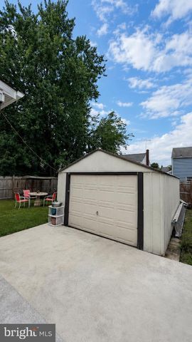 2135 HILLCREST AVE, Pennsauken, NJ 08110
