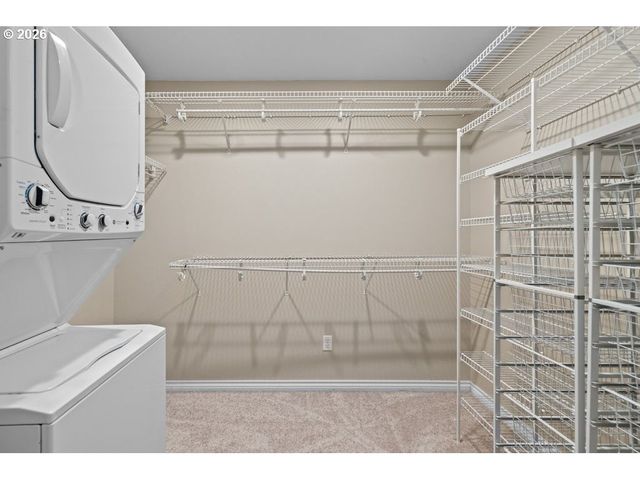 45 Eagle Crest Dr 514, Lake Oswego, OR 97035