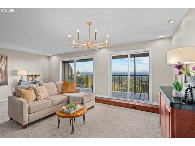 45 Eagle Crest Dr 514, Lake Oswego, OR 97035