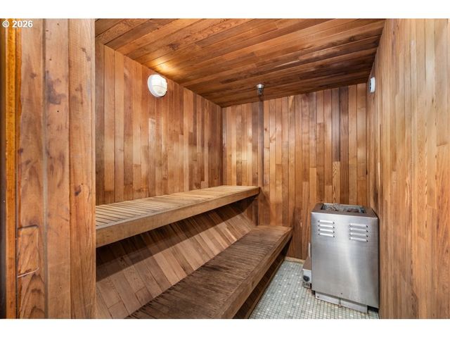 45 Eagle Crest Dr 514, Lake Oswego, OR 97035