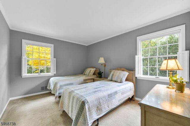1430 Sylvan Ln, Scotch Plains Twp., NJ 07076