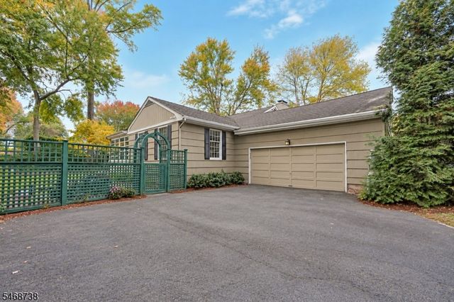 1430 Sylvan Ln, Scotch Plains Twp., NJ 07076