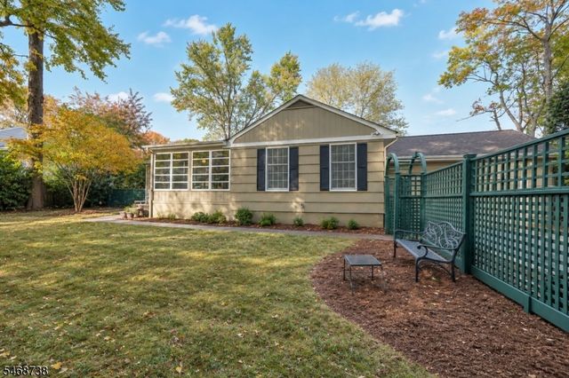 1430 Sylvan Ln, Scotch Plains Twp., NJ 07076