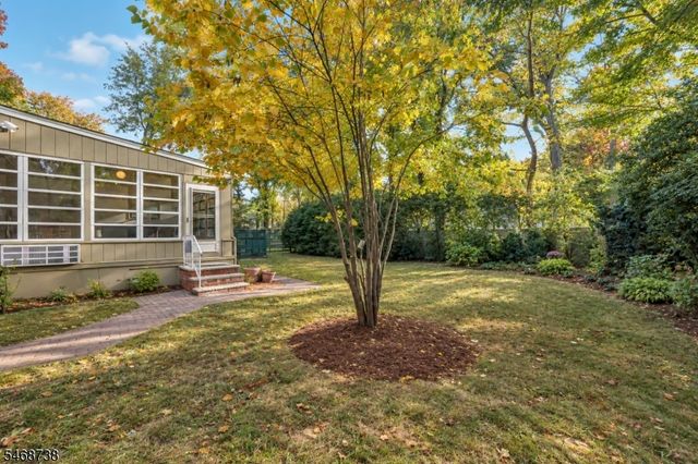 1430 Sylvan Ln, Scotch Plains Twp., NJ 07076