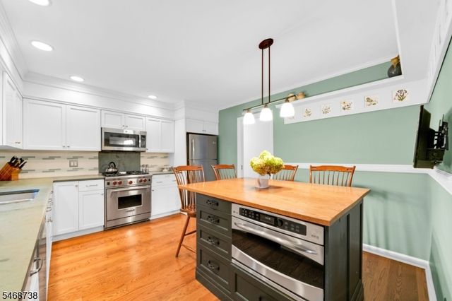1430 Sylvan Ln, Scotch Plains Twp., NJ 07076