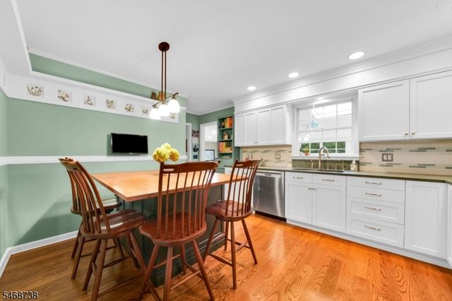 1430 Sylvan Ln, Scotch Plains Twp., NJ 07076