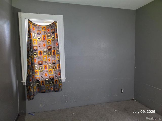 15730 Ohio Street, Detroit, MI 48238